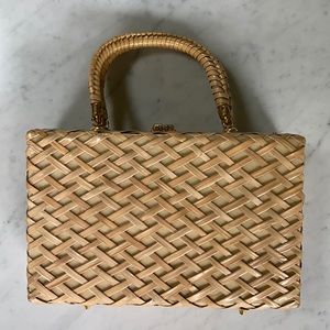 FORSUM Vintage 1950s basket weave box purse